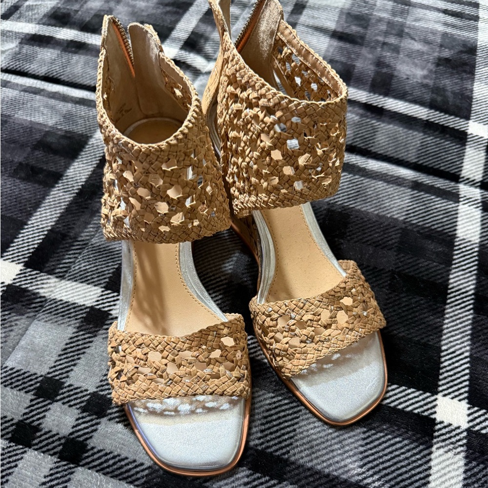 Woven Tan Women's donald pliner Sandals